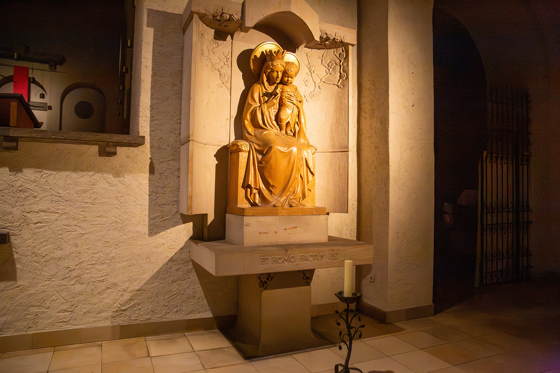 Marienaltar in der Abteikirche