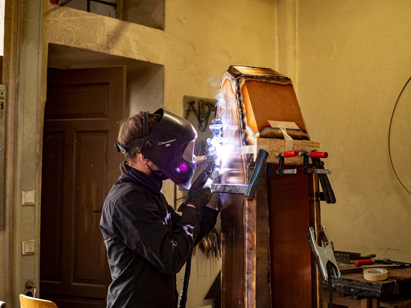 Figur Moench aus der Klostergoldschmiede Muensterschwarzach