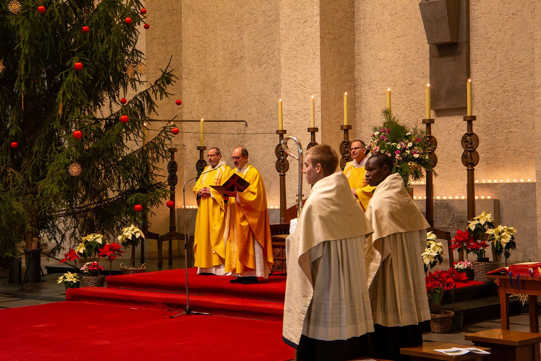 Begrüßung durch Abt Michael Reepen