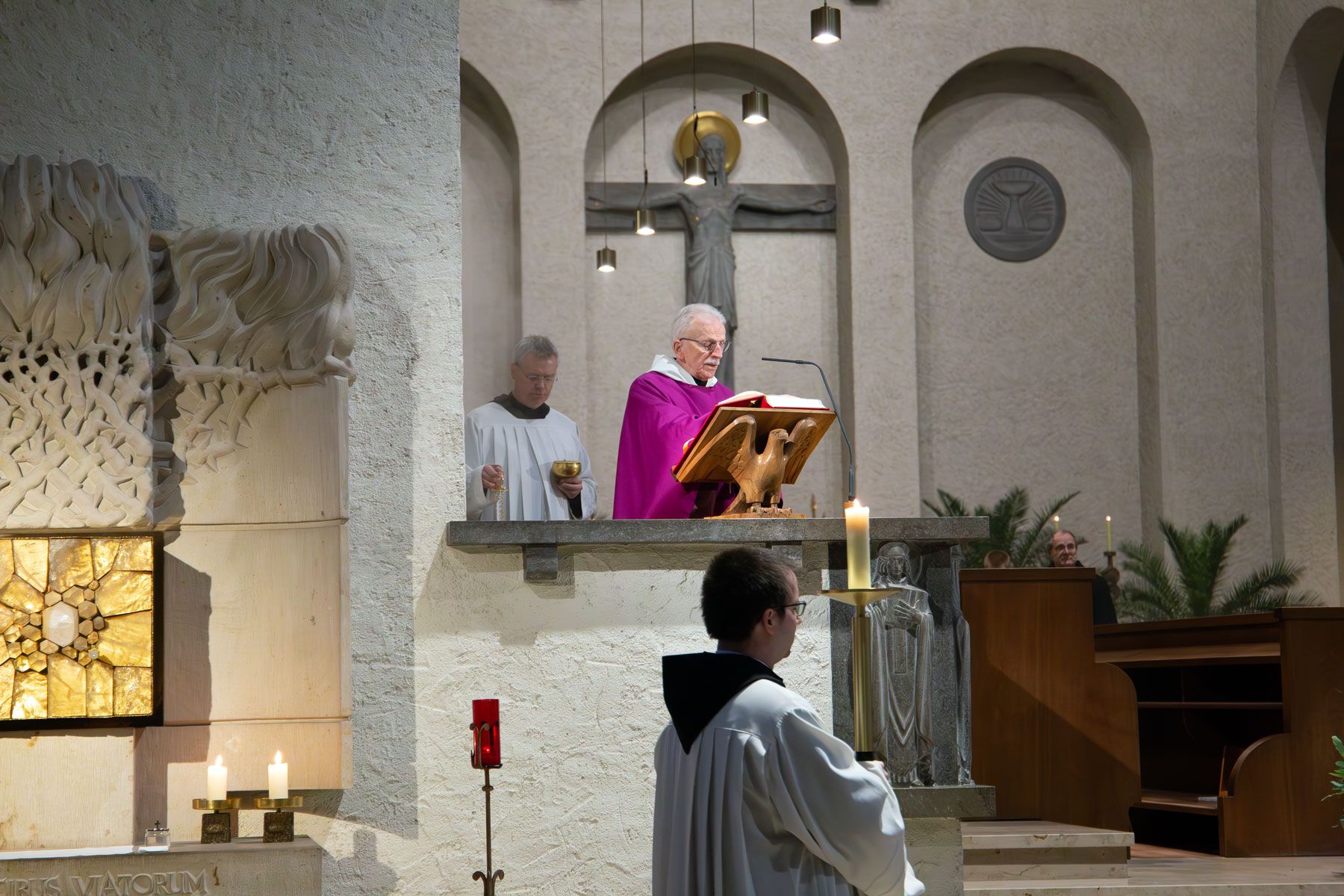 Lesung des Evangeliums beim Konventamt