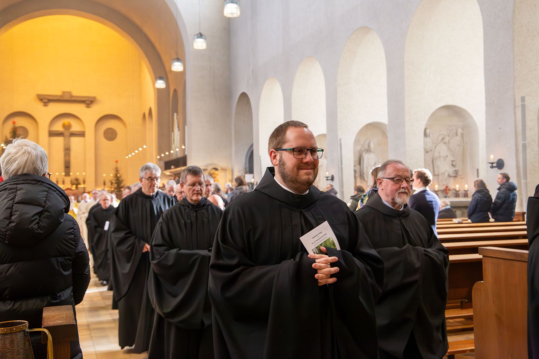 Auszug aus der Abteikirche